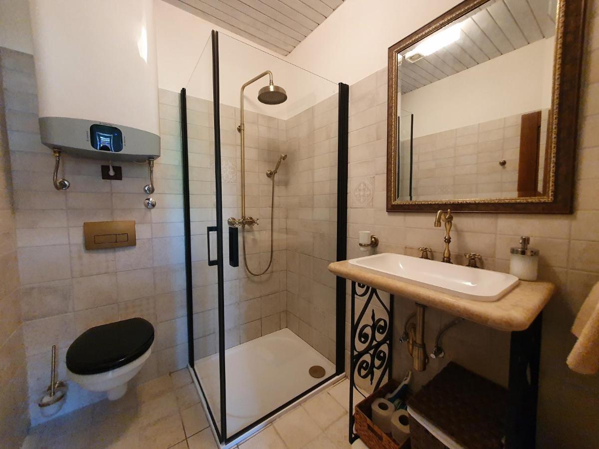 Apartments Mia 2 Ровинь Экстерьер фото